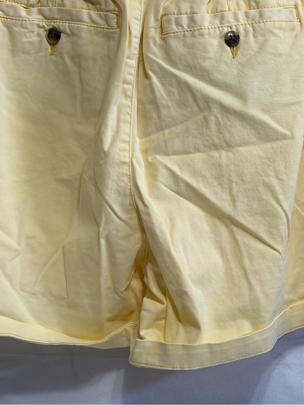 Old Navy Pale Yellow Flat-Front Chino Shorts - Picture 8 of 9
